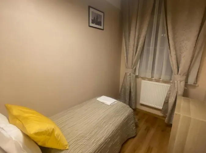 Stunning Charles Bridge Apartment Πράγα