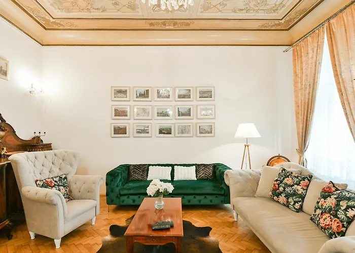 Διαμέρισμα Stunning Charles Bridge Apartment Πράγα